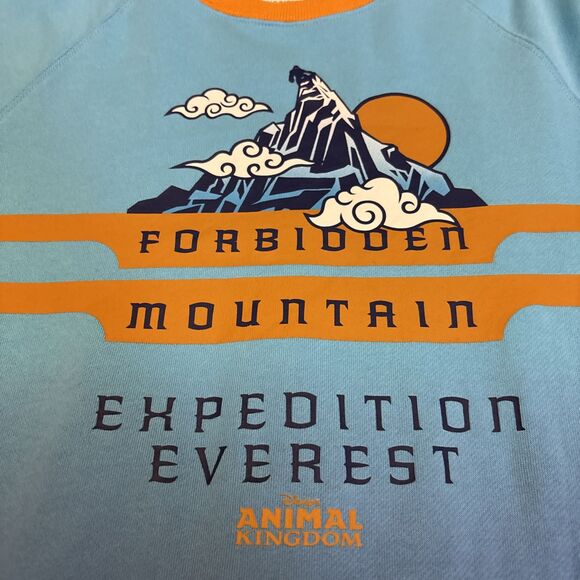 Walt Disney World Sweater Mens Expedition Everest Animal Kingdom Shirt Small - Picture 6 of 9